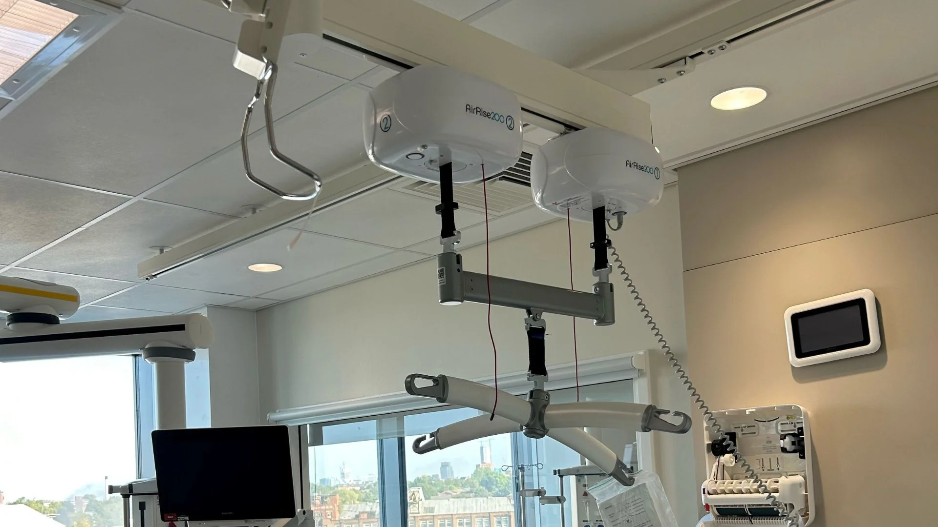 Innova Hoists at Midland Metropolitan University Hospital